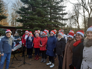 Weihnachtssingen am Imbiss Spechtshausen